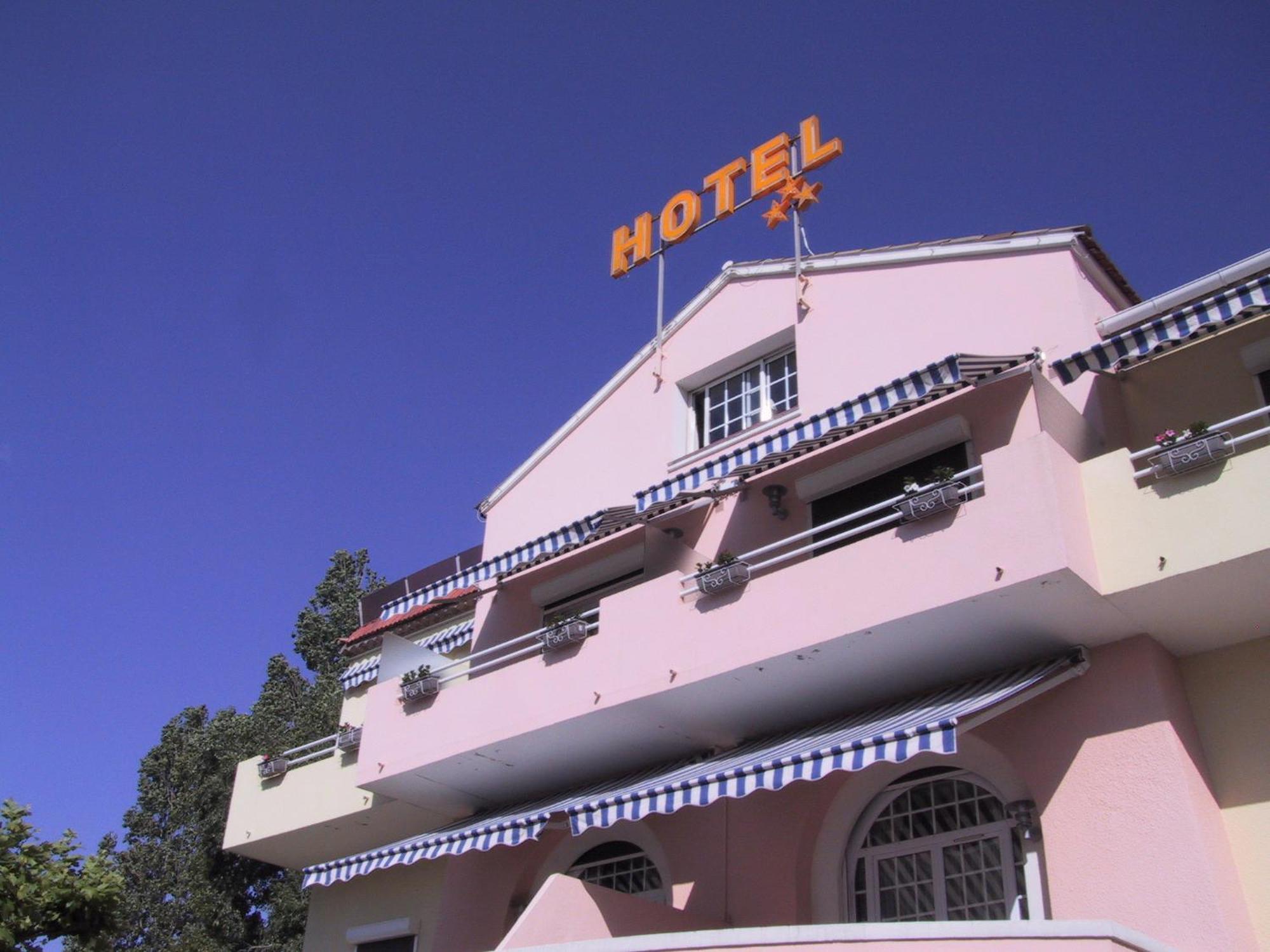 Logis Hotel L'Esterella Saint-Raphaël Εξωτερικό φωτογραφία